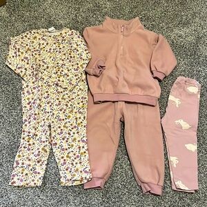 4 Piece H&M Baby Girl Bundle - 18 Months - Pink/Bunny/Flowers